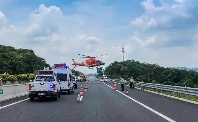 闻喜高速公路汽车救援案例